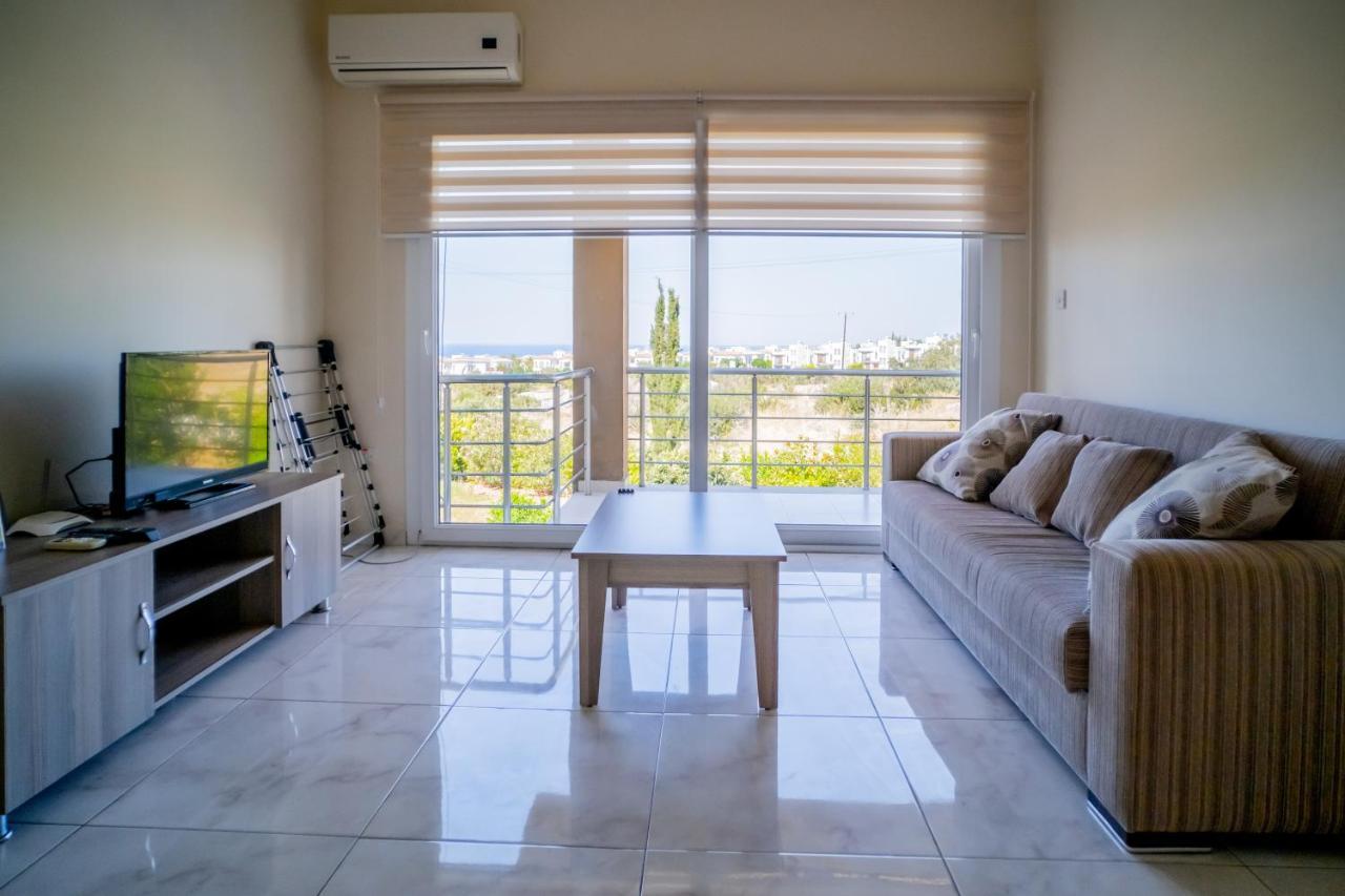 קיירניה Spacious Two-Bedroom Apartment In Amazing Residence Escape Homes מראה חיצוני תמונה