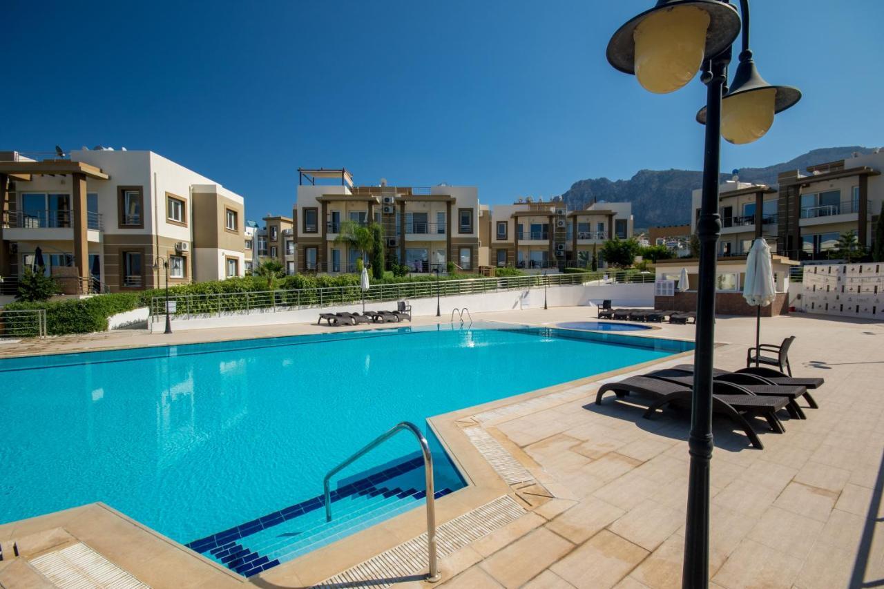 קיירניה Spacious Two-Bedroom Apartment In Amazing Residence Escape Homes מראה חיצוני תמונה