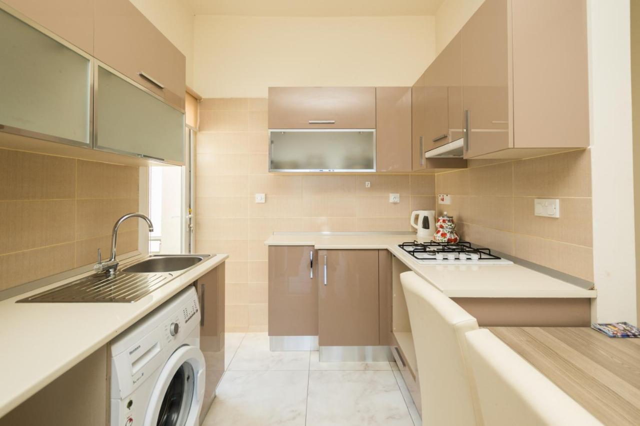 קיירניה Spacious Two-Bedroom Apartment In Amazing Residence Escape Homes מראה חיצוני תמונה
